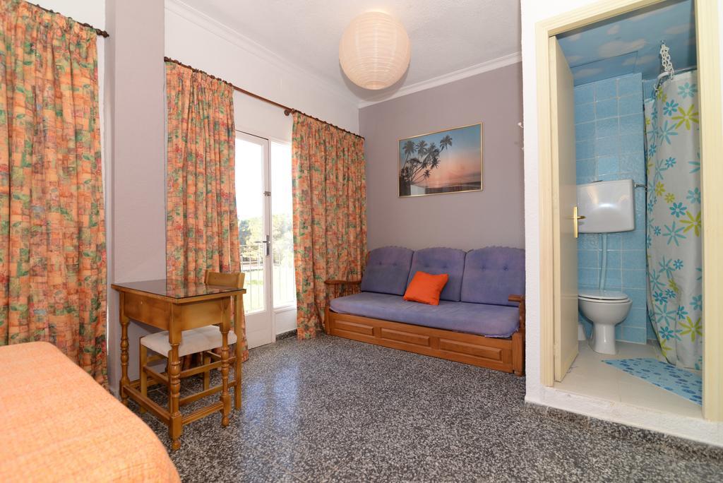 Hostal Flamingo Es Cana
